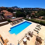 Sole Mare Hotel 2*