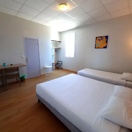 솔 마레 2* 칼비