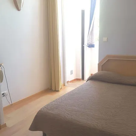 솔 마레 호텔 2*