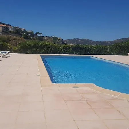 솔 마레 2* 칼비