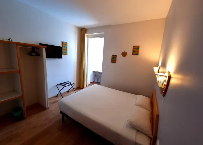 Sole Mare 2* Calvi (Corsica)